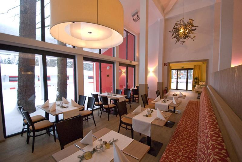 Restaurant Waldmeisterei เกรา ภายนอก รูปภาพ
